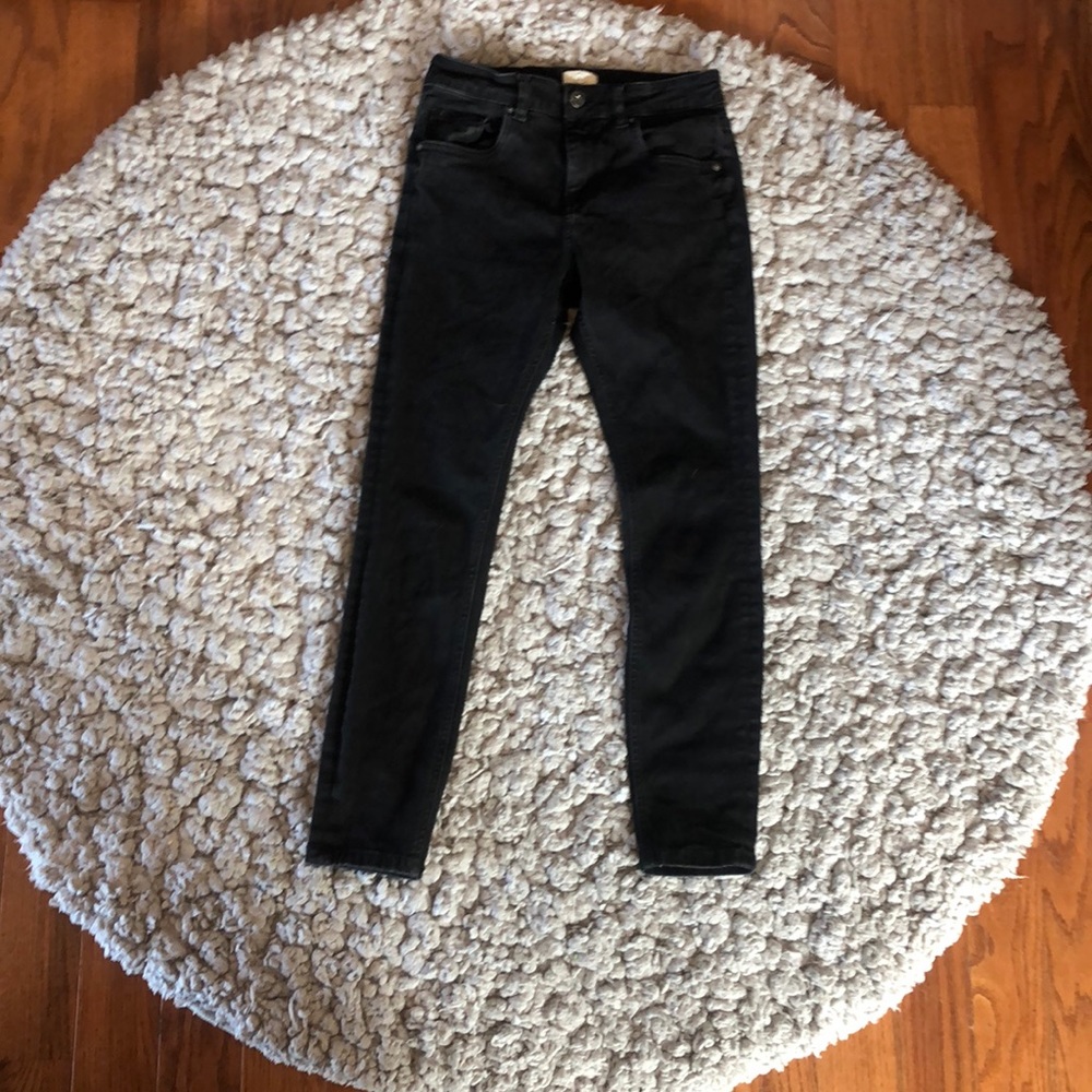 Black jeans with stretch size 6